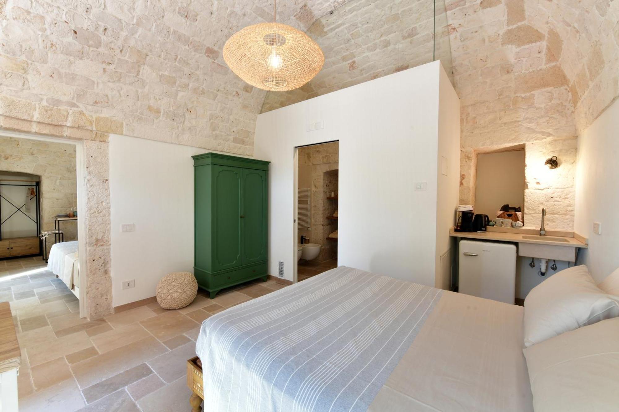 Lamarossa Trulli & Suites Antonelli Exterior foto